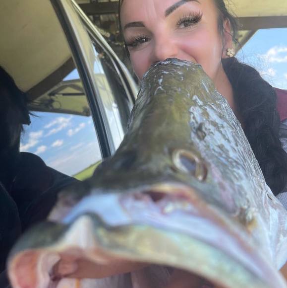 Meet your Posher, Anna - Picture 1 of 1